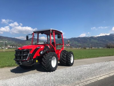 Traktor Stufenlos Antonio Carraro 7600 Infinity