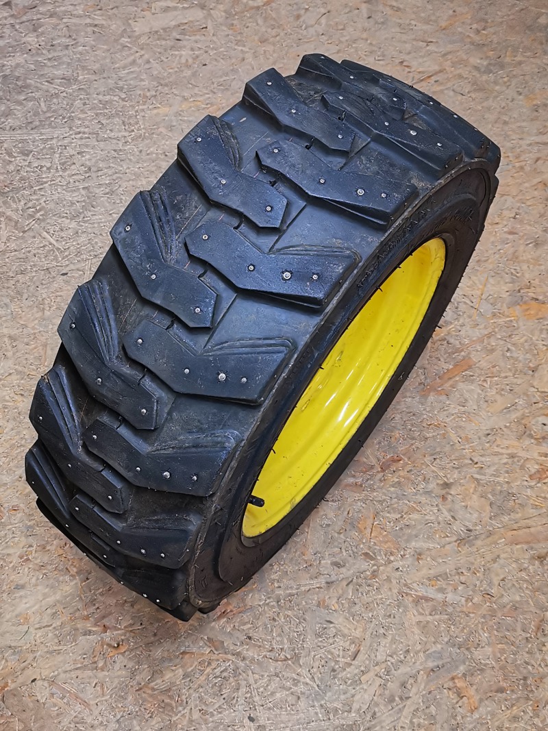 John Deere Spikes Räder