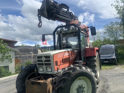 Traktor Steyr 8130  Mit Palfinger Kran